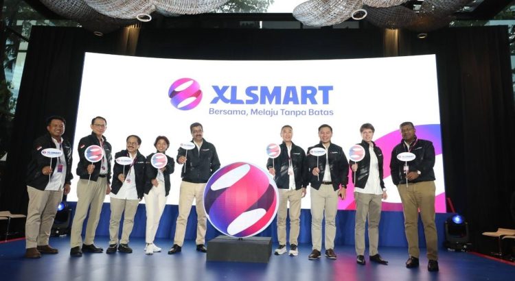 XLSmart Komitmen Kembalikan Frekuensi 900 MHz