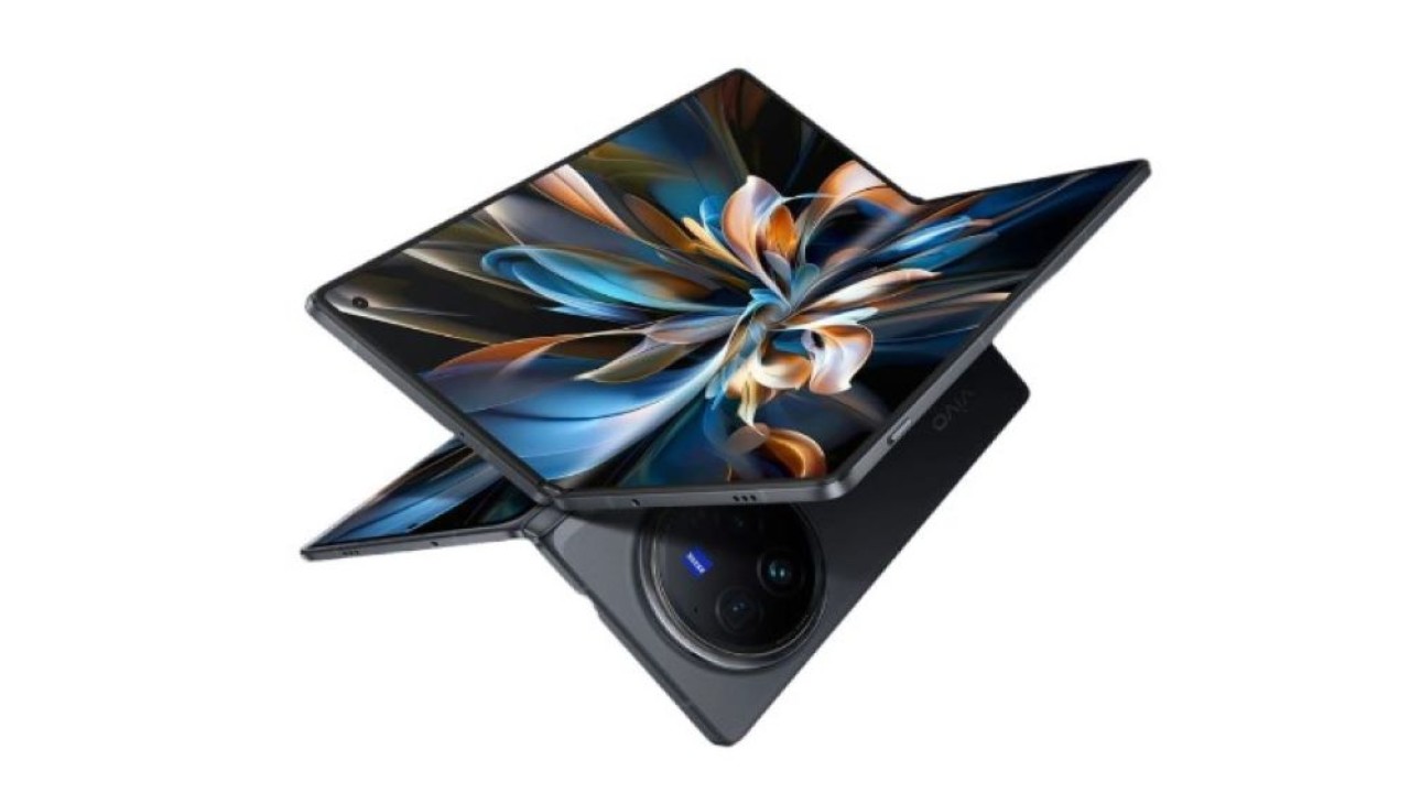 Persaingan HP Lipat 2025