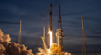 28 Satelit Dilepas! Misi Gila SpaceX Bikin Langit Bumi Makin Padat